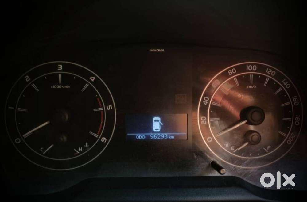 Toyota Innova Crysta 2.4 Gx Mt, 2018, Diesel