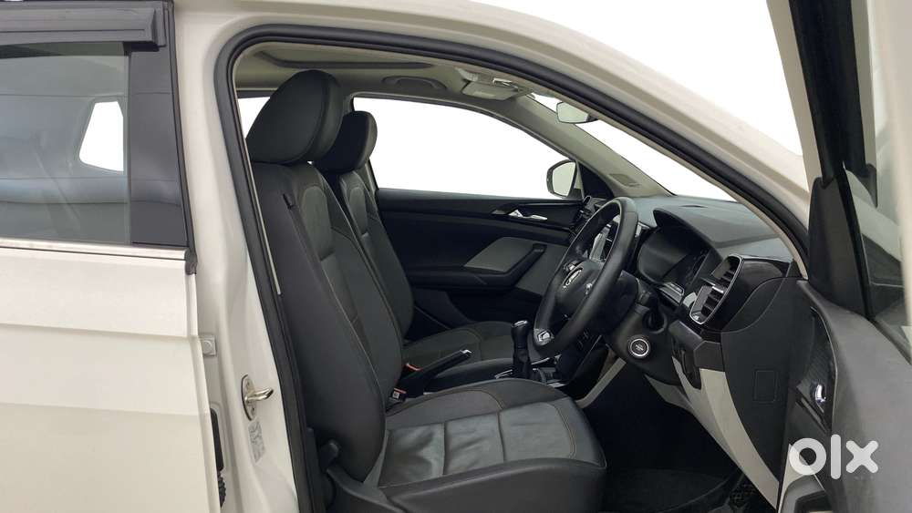Skoda Kushaq 1.0 Tsi Style, 2021, Petrol