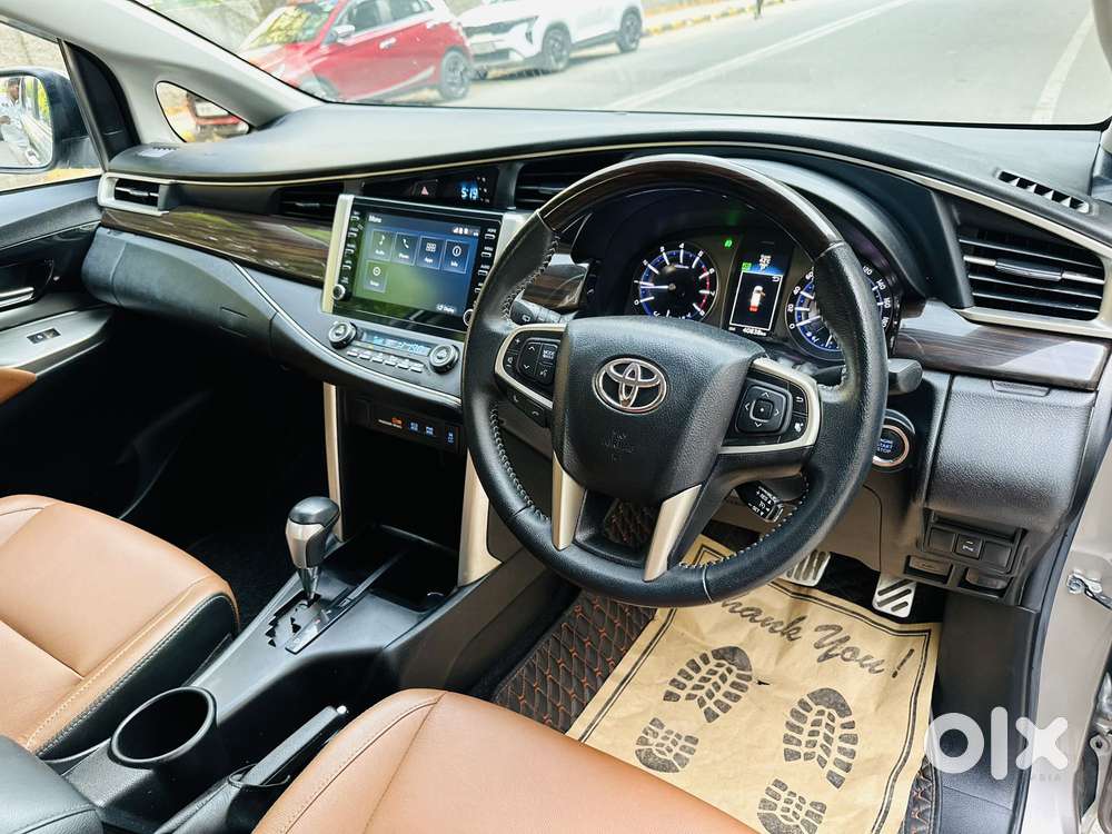 Toyota Innova Crysta [2020-ongoing] 2.7 Zx At 7 Str, 2022, Petrol