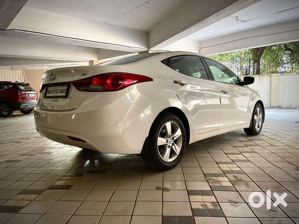 Hyundai Elantra Petrol 2013