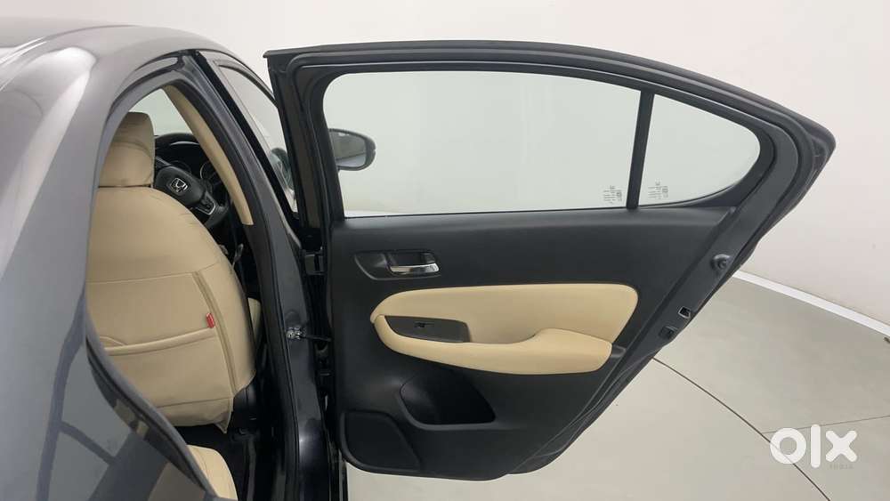 Honda City I-vtec Cvt V, 2022, Petrol