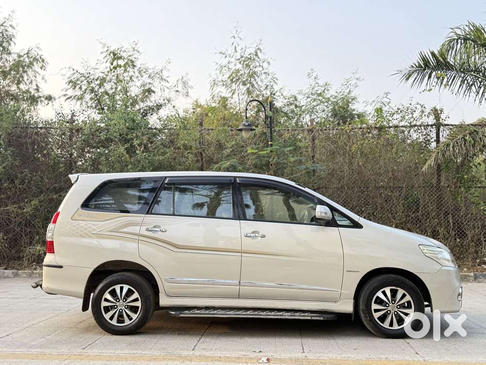 Toyota Innova 2.5 Z Diesel 7 Seater, 2015, Diesel