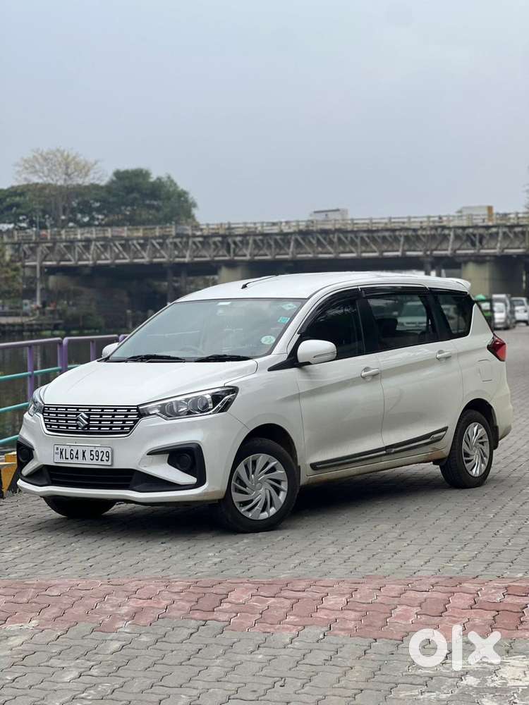 Maruti Suzuki Ertiga 1.5 Vxi, 2021, Petrol