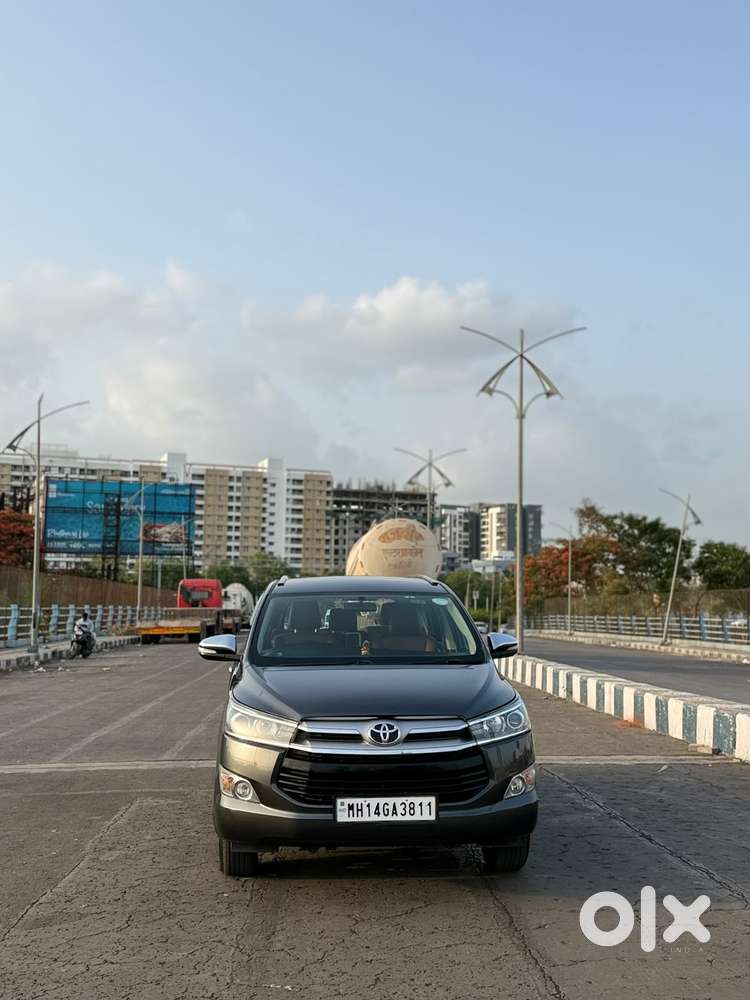 Toyota Innova Crysta 2.8 Zx Automatic 7 Str, 2017, Diesel