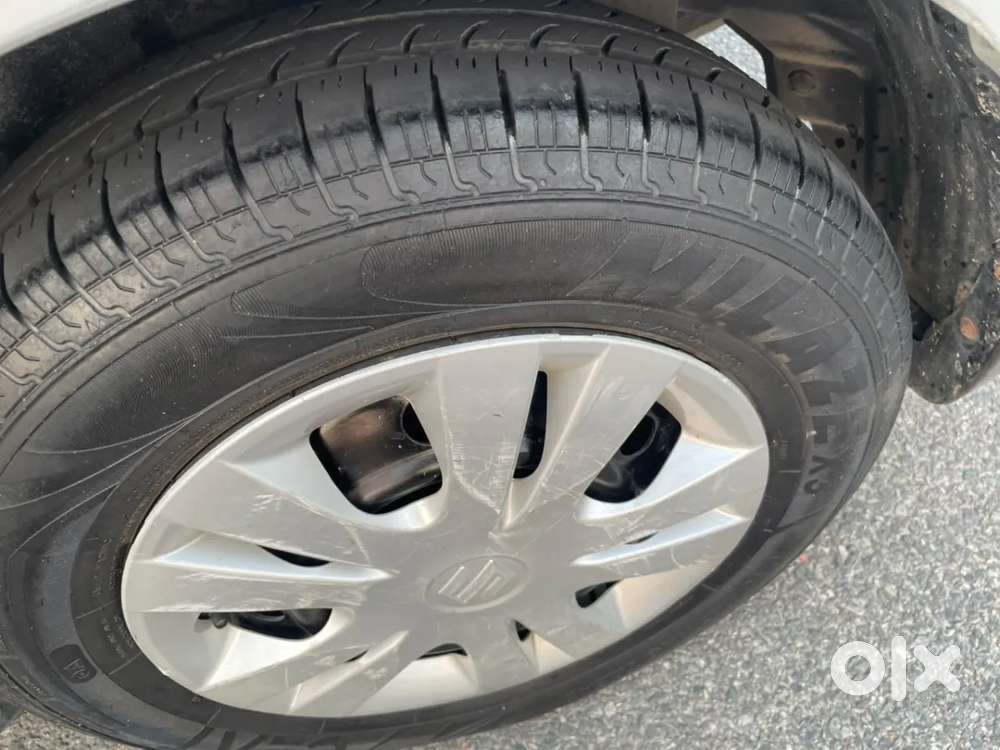 Maruti Suzuki Swift Dzire 1.3 Vxi, 2016, Petrol