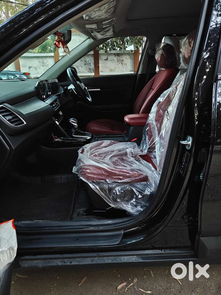 Kia Seltos Htk Plus G, 2025, Petrol