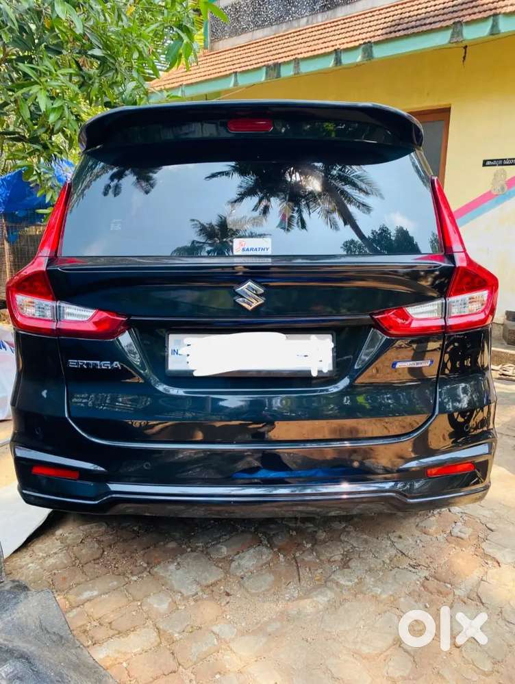 Maruti Suzuki Ertiga Smart Hybrid Vxi 2025