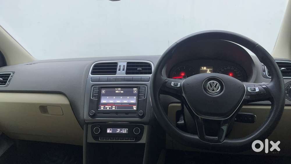 Volkswagen Vento 2010-2013 Petrol Highline At, 2021, Petrol