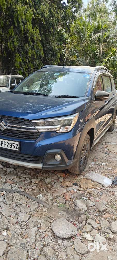 Maruti Suzuki Xl6 1.5 Alpha Mt, 2022, Petrol