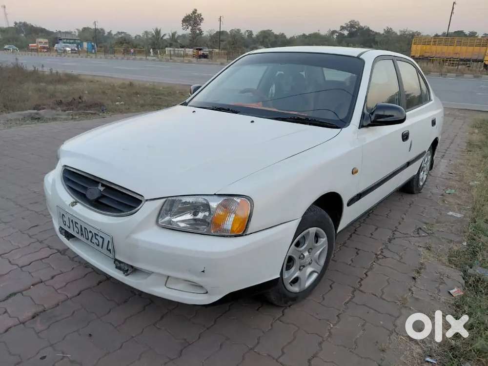 Hyundai Accent Hatchback 2011 Petrol 363000 Km Driven
