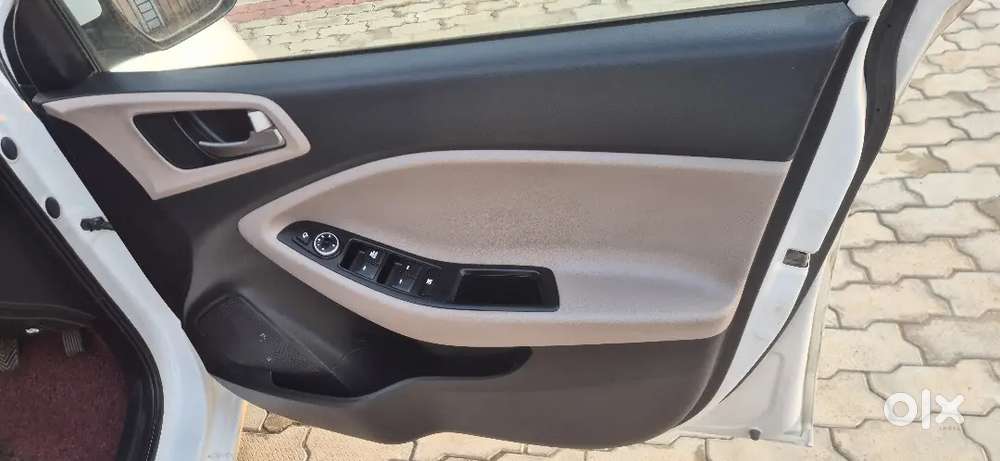 Hyundai I20 2017 Petrol 34500 Km Driven