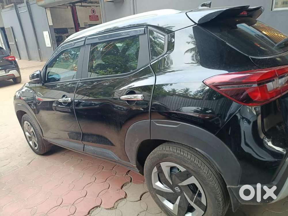 Nissan Magnite, 2025, Petrol