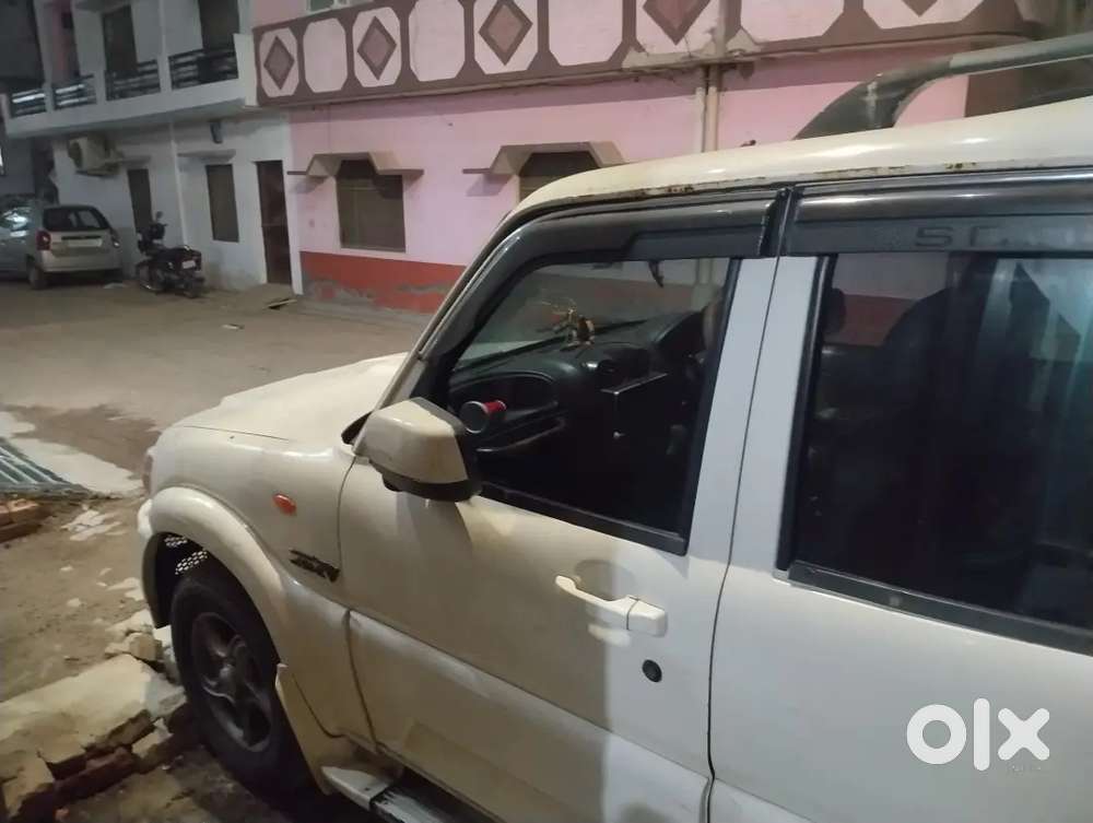 Mahindra Scorpio Classic 2009