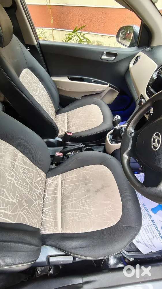 Hyundai Grand I10 Sportz 2015