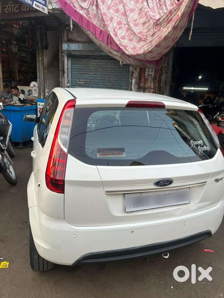 Ford Figo 2011 Petrol