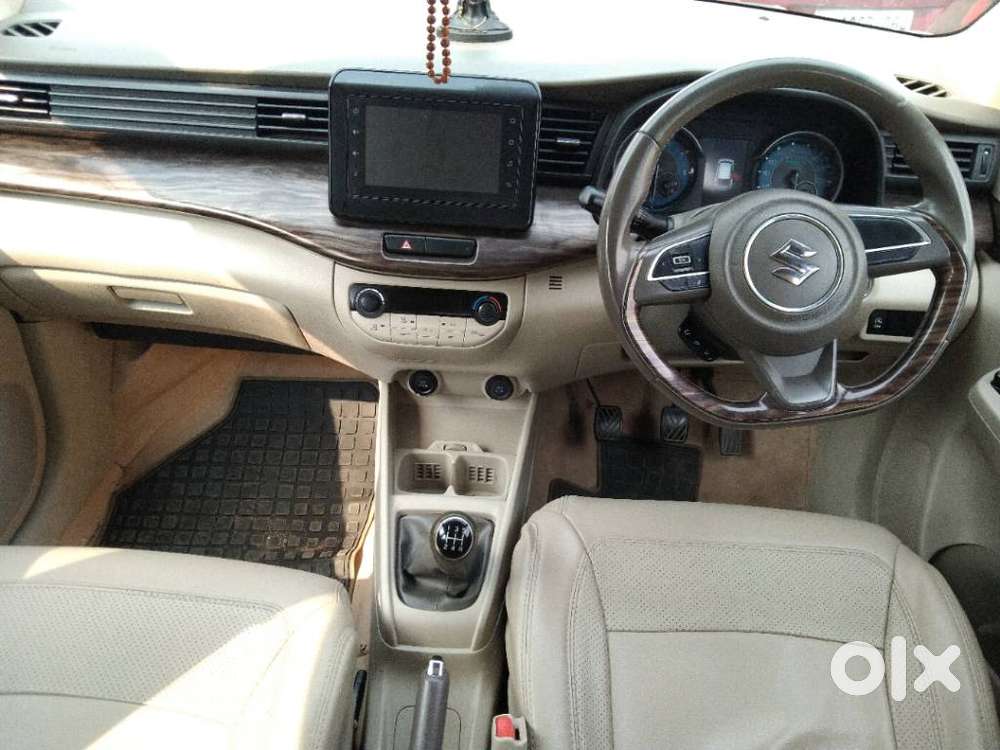 Maruti Suzuki Ertiga Zxi Shvs, 2020, Petrol