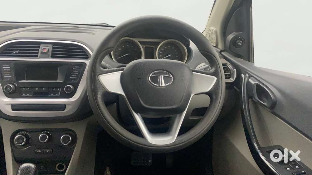 Tata Tiago 1.2 Revotron Xta, 2017, Petrol