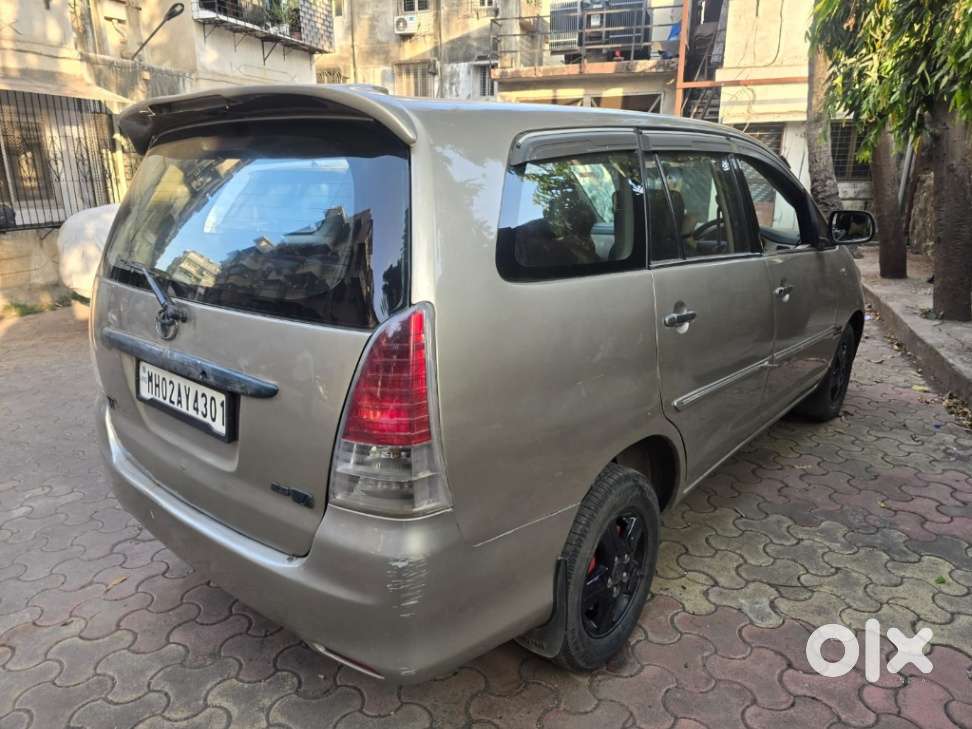 Toyota Innova 2004-2011 2.5 V Diesel 7-seater, 2007, Diesel