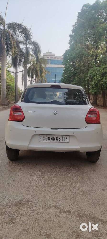 Maruti Suzuki Swift Vxi Abs Bsiv, 2020, Petrol