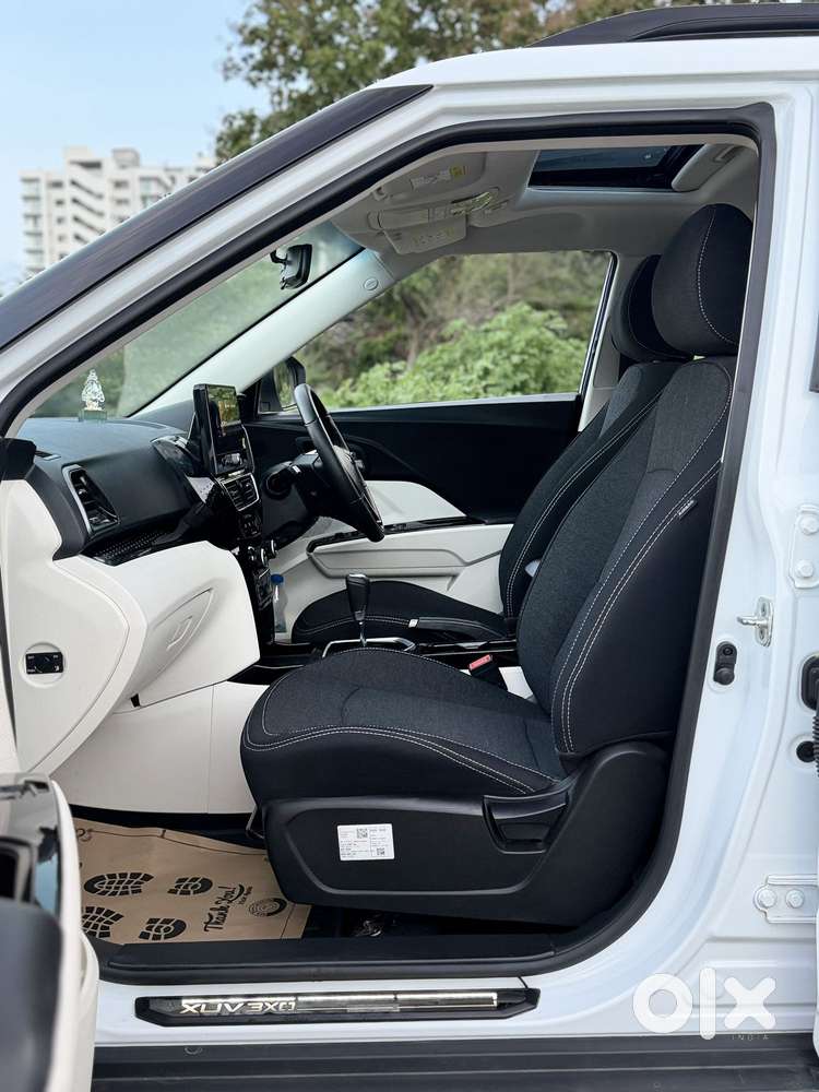Mahindra Xuv 3xo Ax5 1.5 Diesel Autoshift Plus, 2025, Diesel