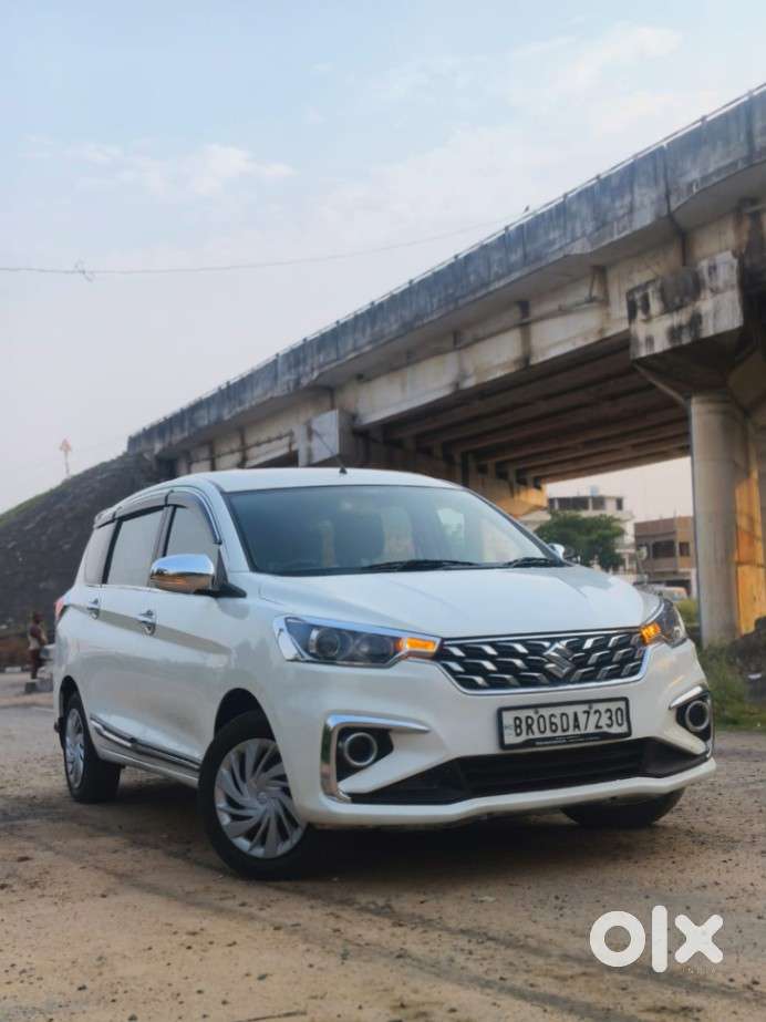 Maruti Suzuki Ertiga Vxi At Petrol, 2022, Petrol
