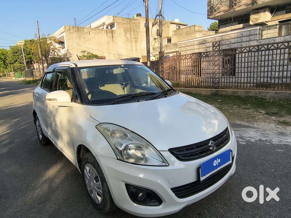 Maruti Suzuki Swift Dzire 1.2 Vxi Bsiv, 2014, Petrol
