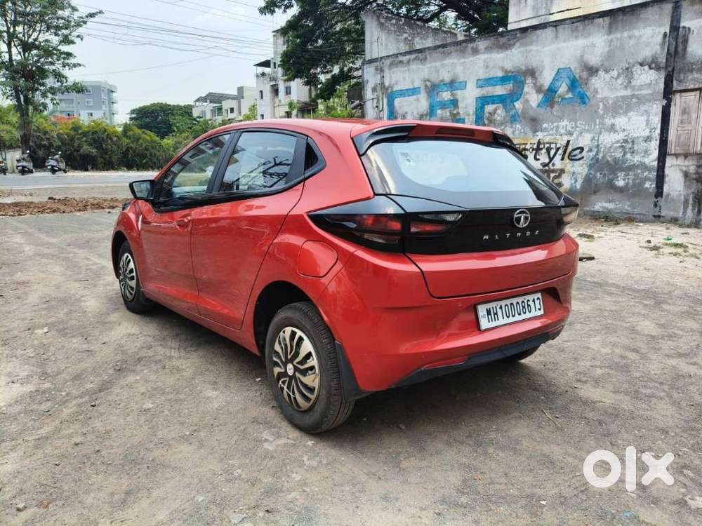 Tata Altroz 1.2 Xe Plus Petrol, 2022, Petrol