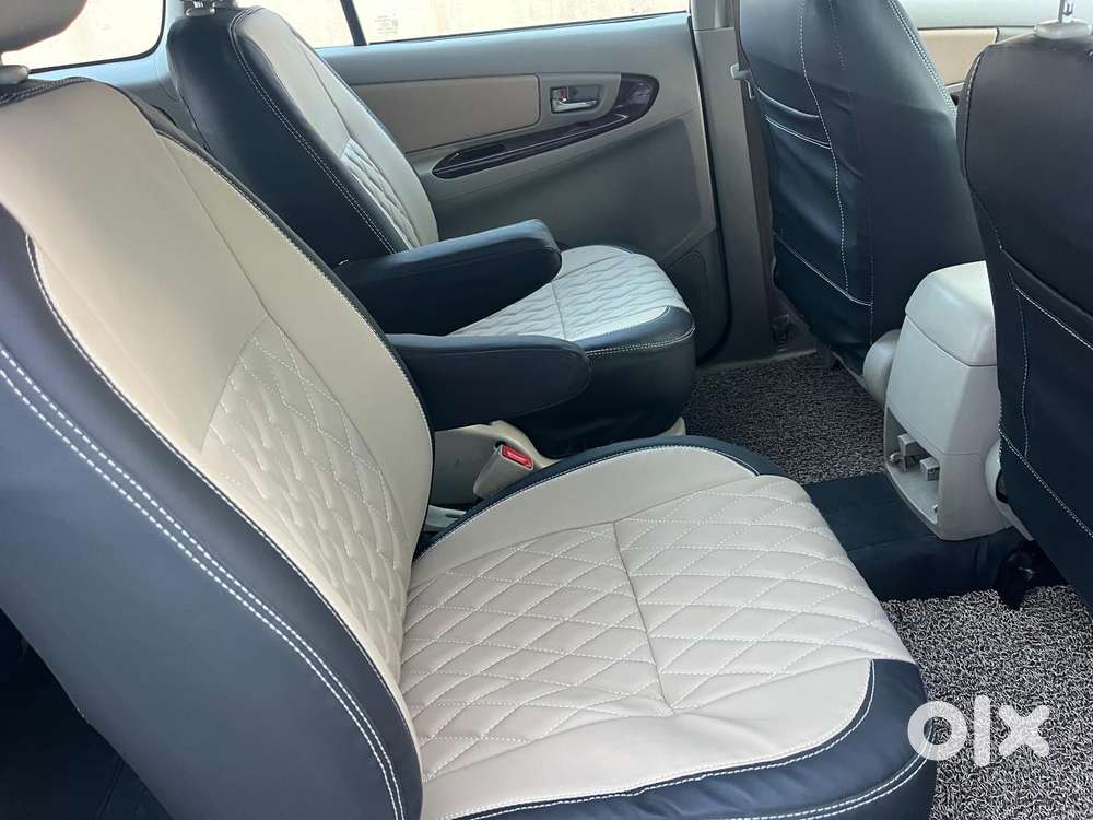 Toyota Innova 2.5 V 7 Str, 2013, Diesel