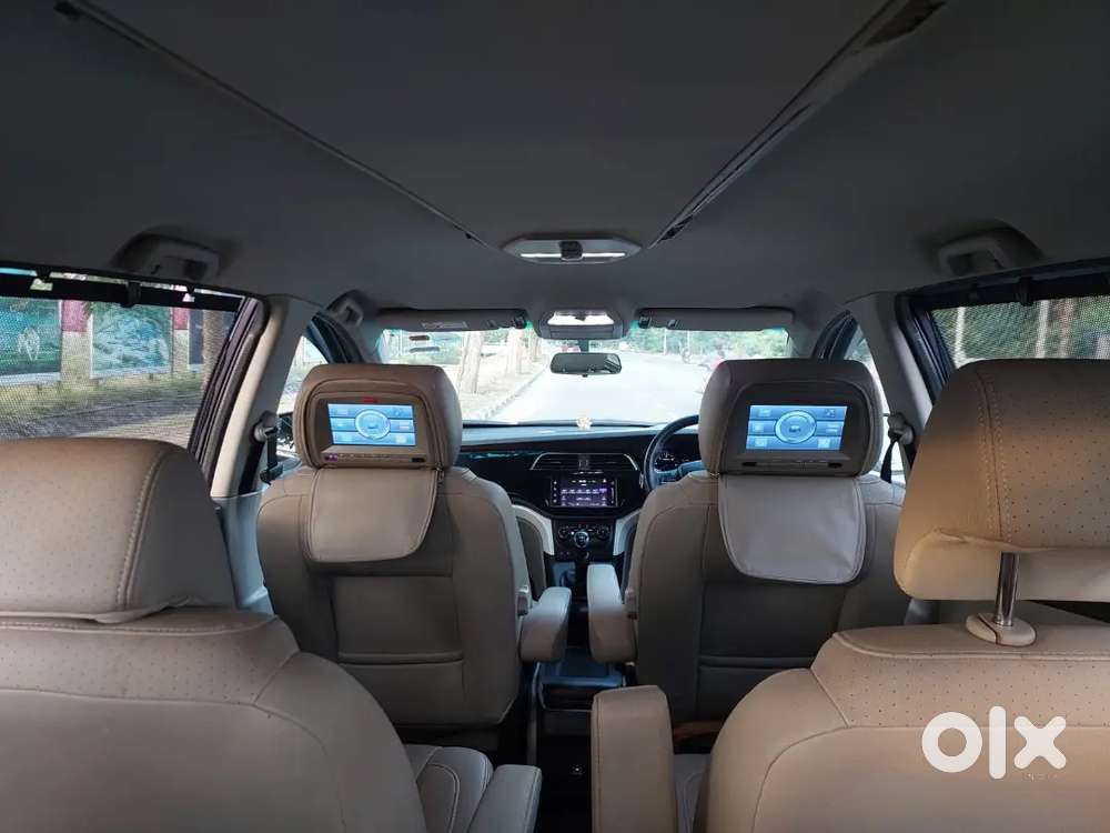 Mahindra Marazzo M8 (top Variant) For Sale