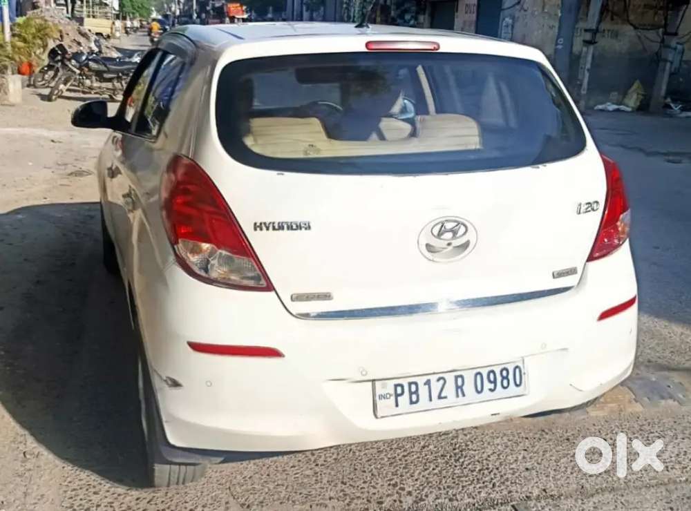 I 20 ( 2012 Diesel )