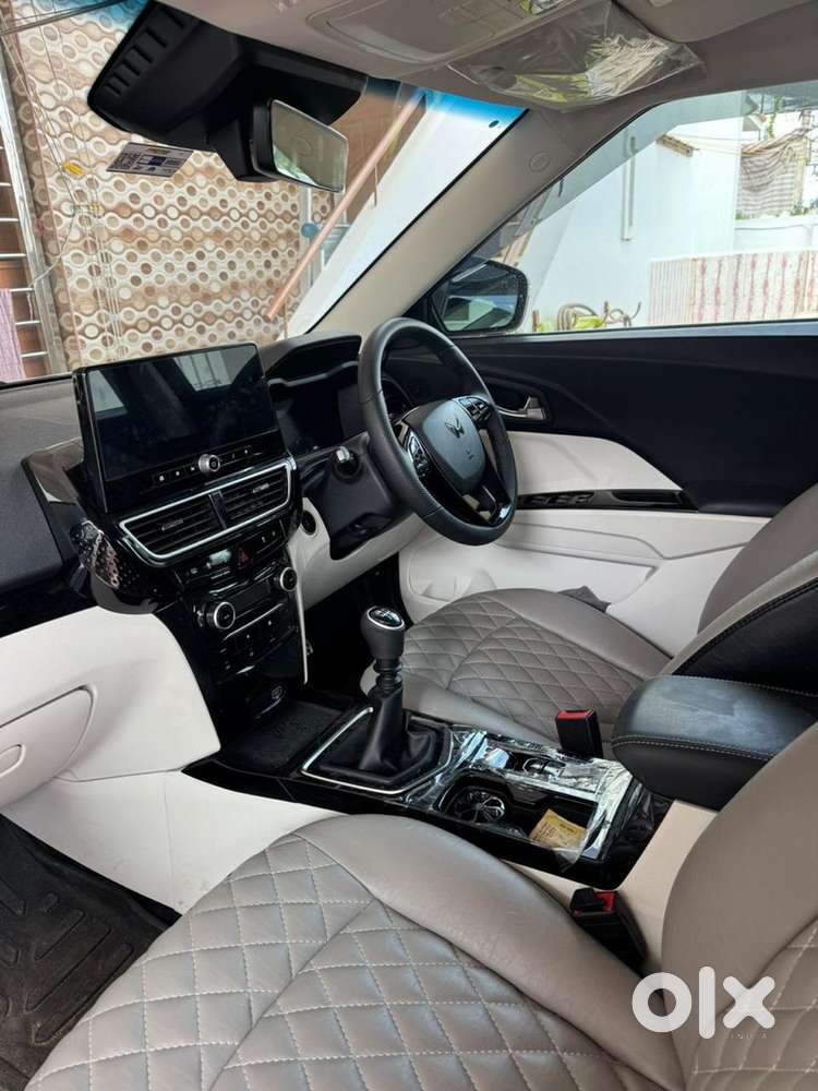 Mahindra Xuv 3xo 2024