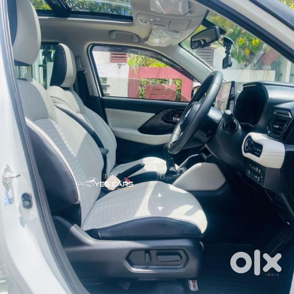 Maruti Suzuki Victoris Zxi Plus (o) Petrol Manual, 2025, Petrol