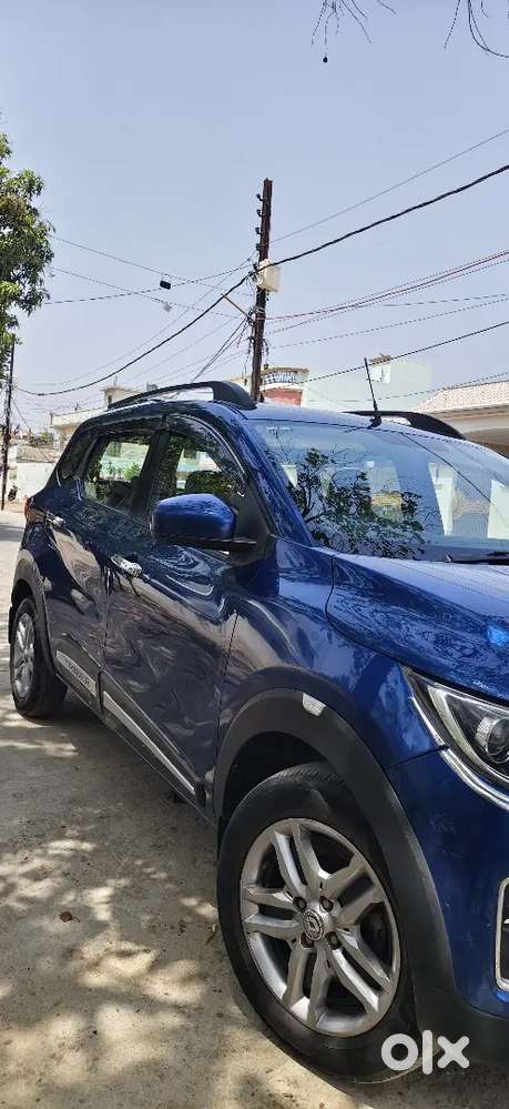 Renault Triber 2020 Petrol 24900 Km Driven Very Less Running
