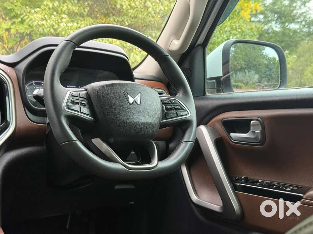 Mahindra Scorpio-n 2.0 Z8 Petrol At 7 Str, 2024, Lpg