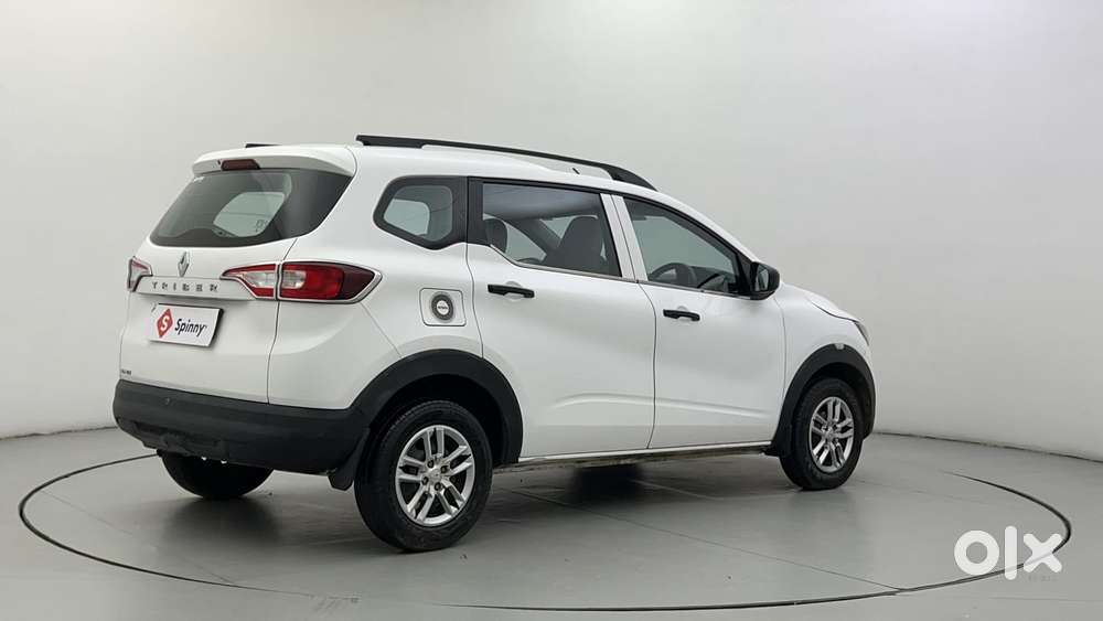 Renault Triber Rxl, 2022, Petrol