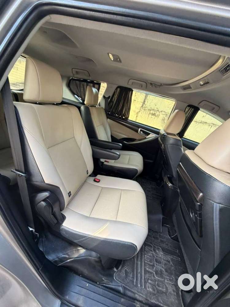 Toyota Innova Crysta 2.8z Automatic, 2019, Diesel