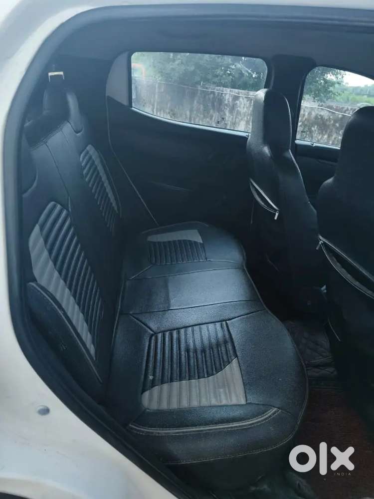 Renault Kwid Rxt Amt 2019