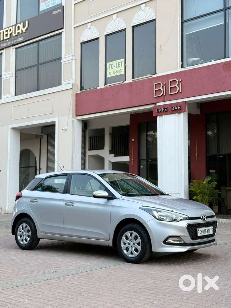 Hyundai I20 Sportz 1.2 Bs-iv, 2017, Petrol