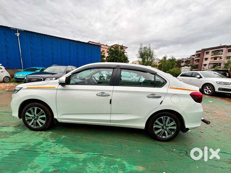 Honda Amaze, 2024, Petrol