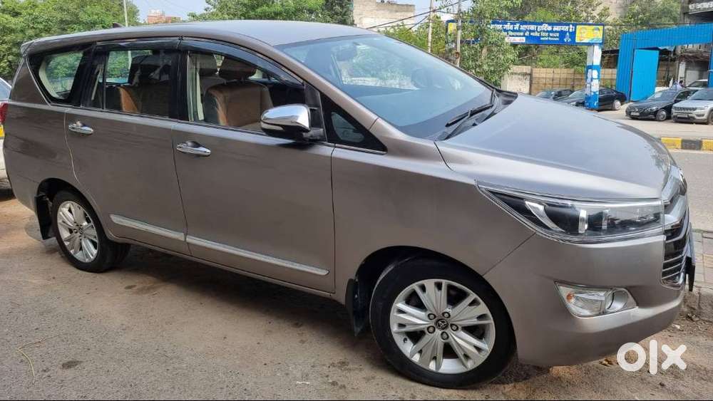 Innova Crysta Car For Sale, In Very Good Condition.