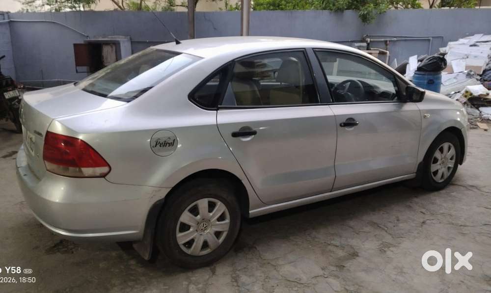 Volkswagen Vento, 2010, Petrol