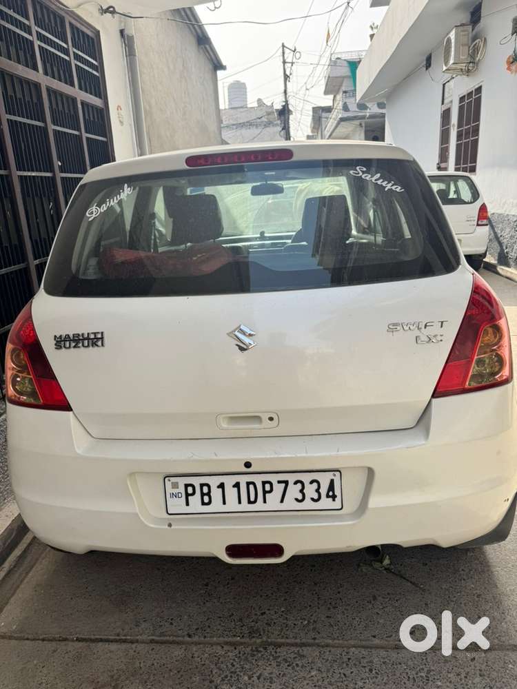 Swift Lxi Maruti 2011