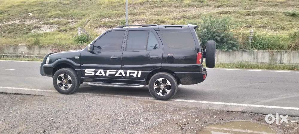 Tata Safari Ev 2012