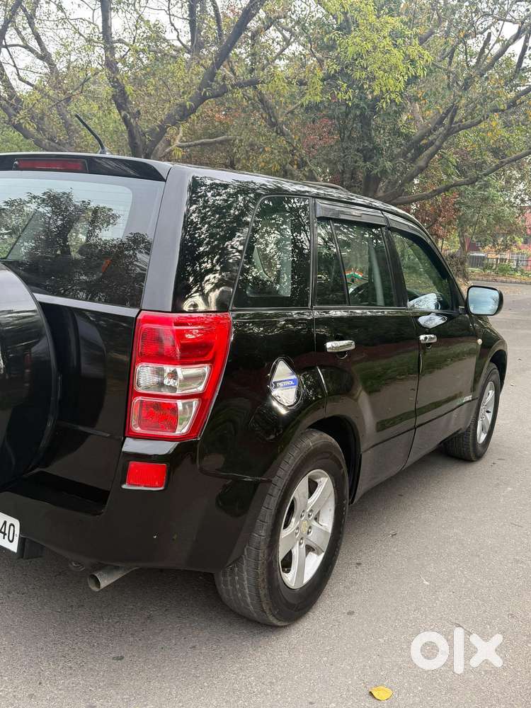 Maruti Suzuki Grand Vitara 2.4 At, 2008, Petrol