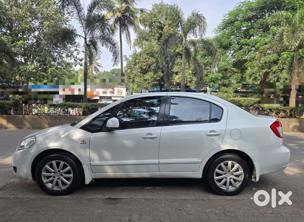 Maruti Suzuki Sx4 Zxi Mt Bsiv, 2012, Petrol