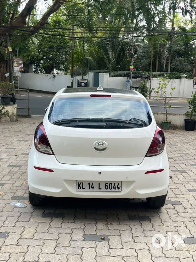 Hyundai I20 Magna, 2012, Petrol