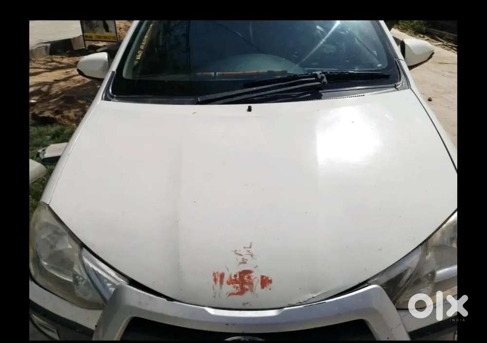 Etios Cross 2014 Model