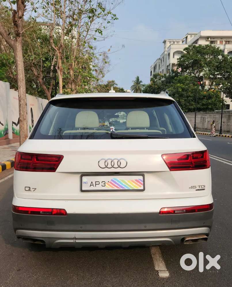 Audi Q7 2017 Diesel Well Maintained
