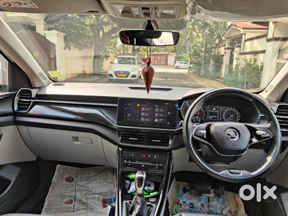 Skoda Kushaq Anniversary Edition 1.0l Tsi At, 2022, Petrol