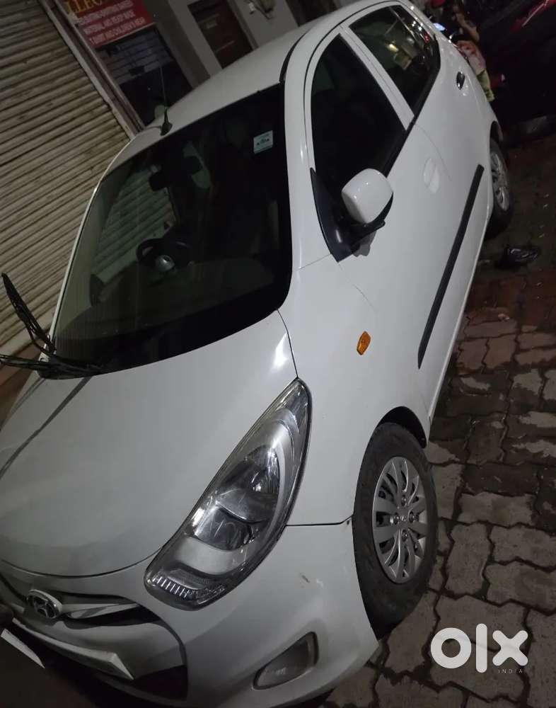 Hyundai I10 1.1 Sportz 2014 Company Fitted Lpg